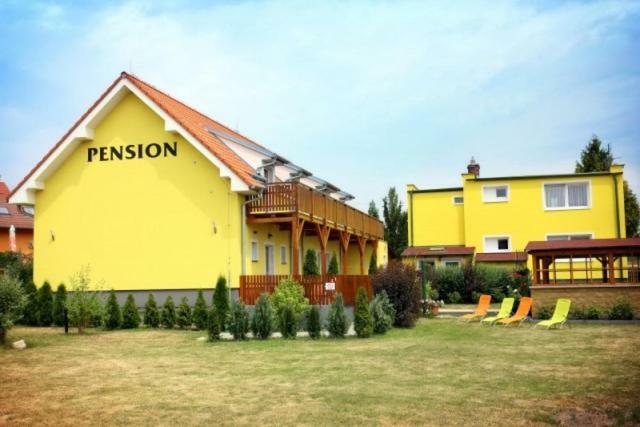 Penzion Tri Koruny - Budova Valerie Havraniky Luaran gambar